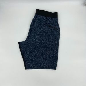 THE Lululemon Shorts 9" Inseam Medium No Liner